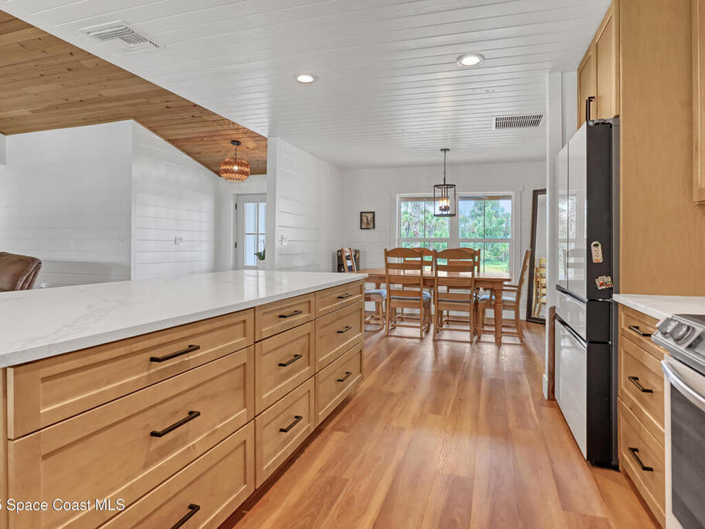 3350 Leghorn Road, Malabar, FL 32950