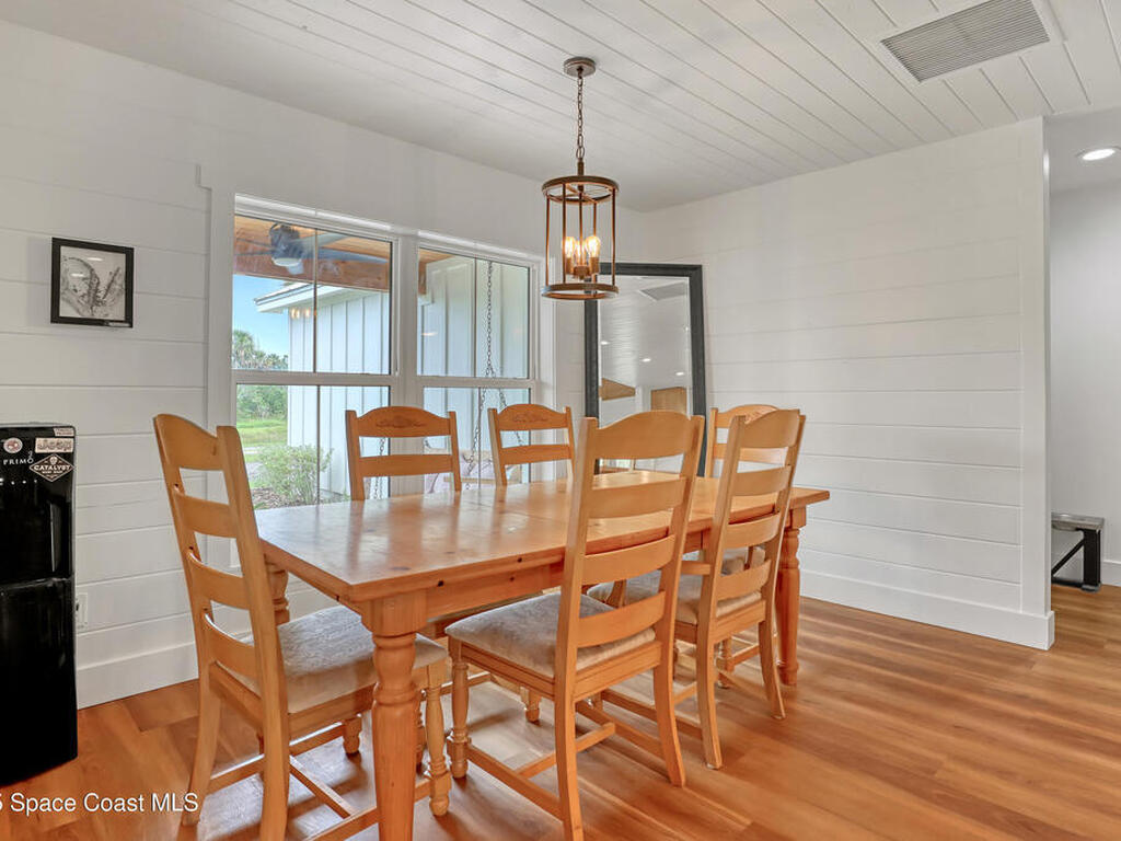 3350 Leghorn Road, Malabar, FL 32950