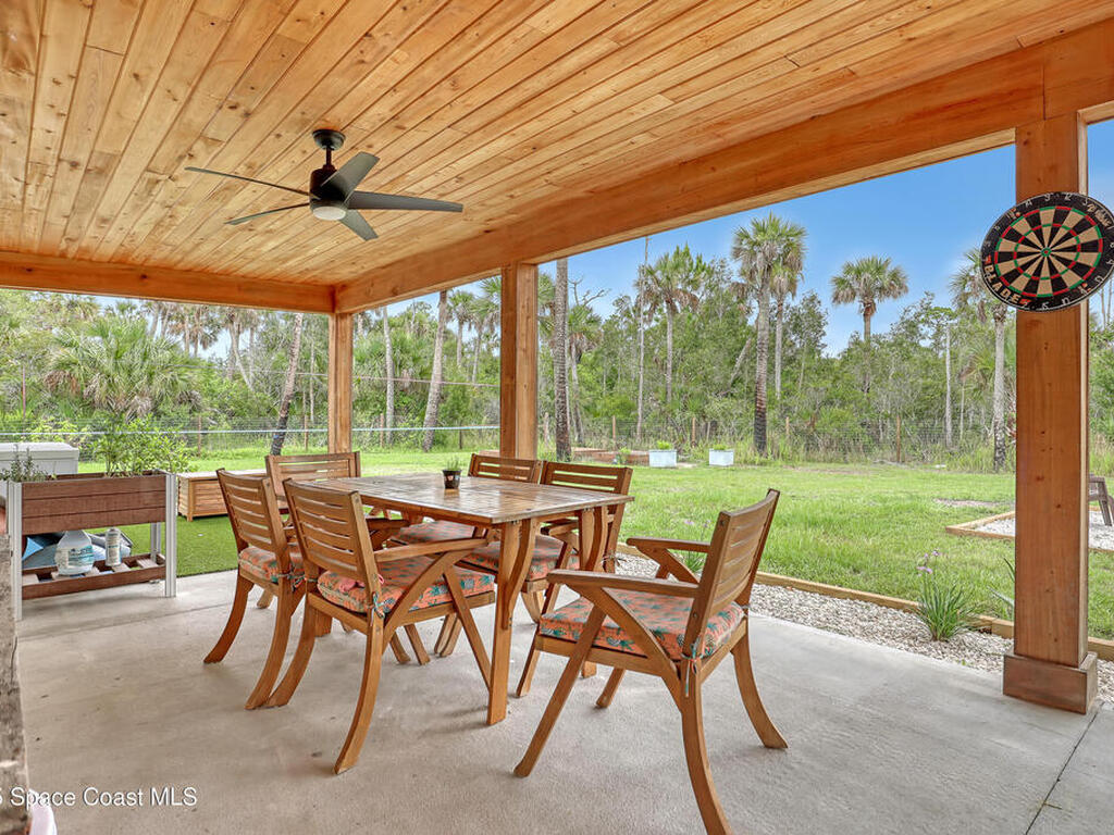 3350 Leghorn Road, Malabar, FL 32950