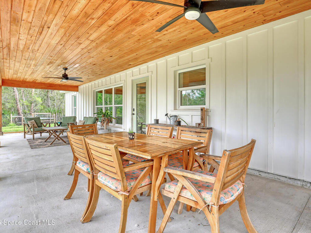 3350 Leghorn Road, Malabar, FL 32950