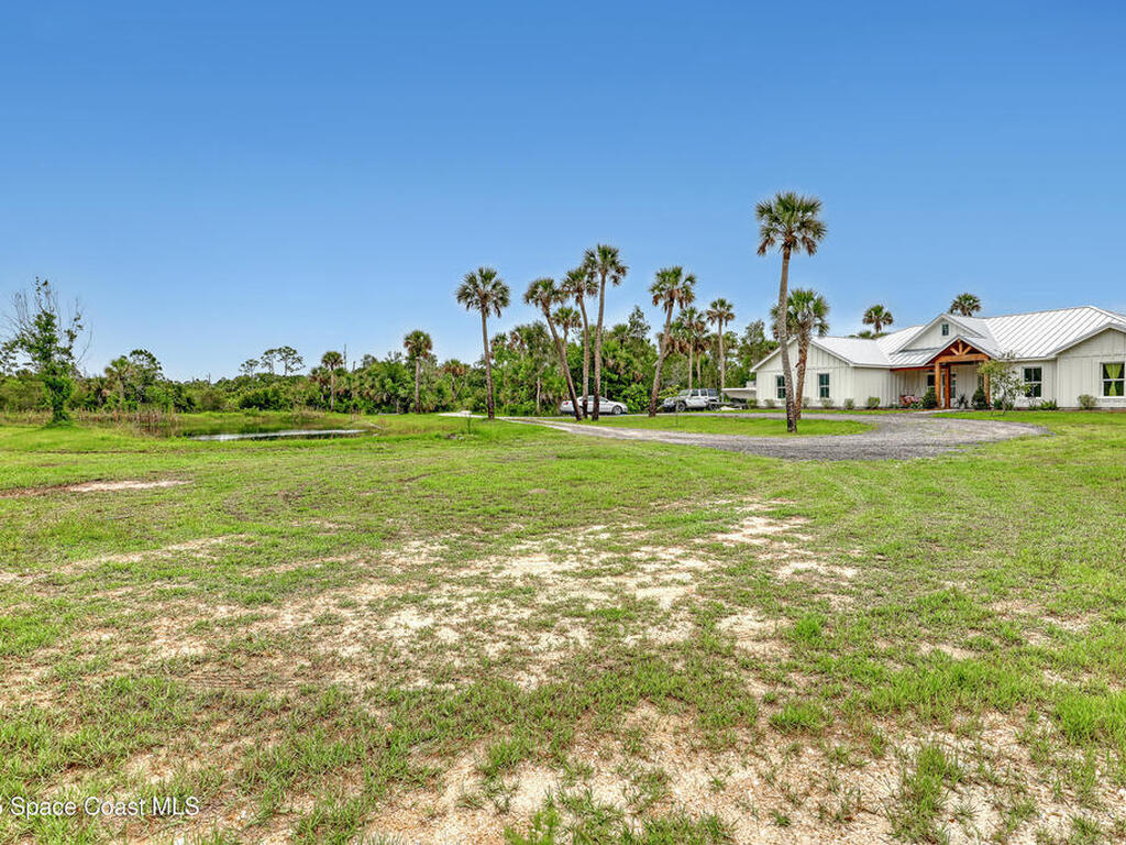 3350 Leghorn Road, Malabar, FL 32950