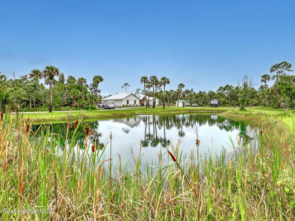 3350 Leghorn Road, Malabar, FL 32950