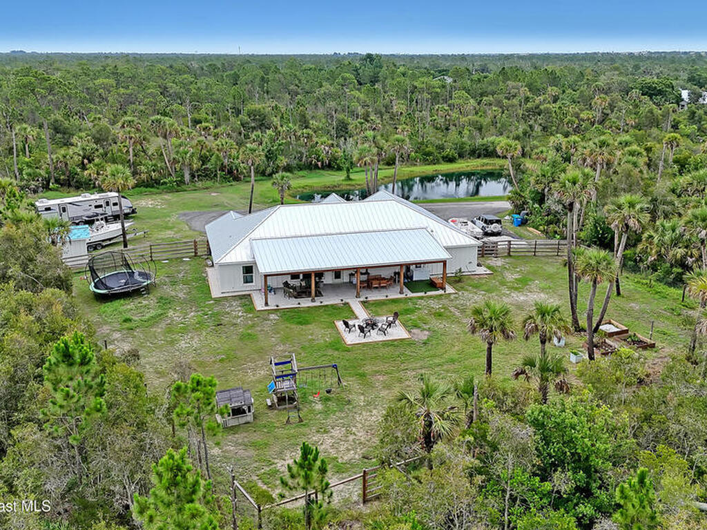3350 Leghorn Road, Malabar, FL 32950