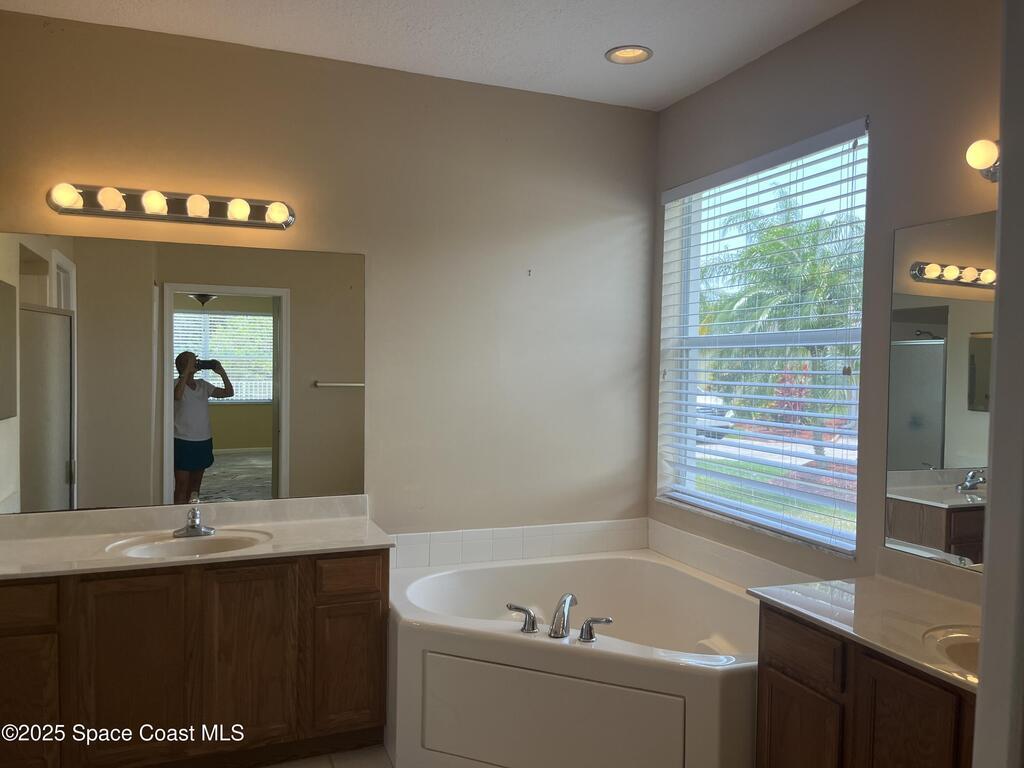 6110 46th Lane, Vero Beach, FL 32967