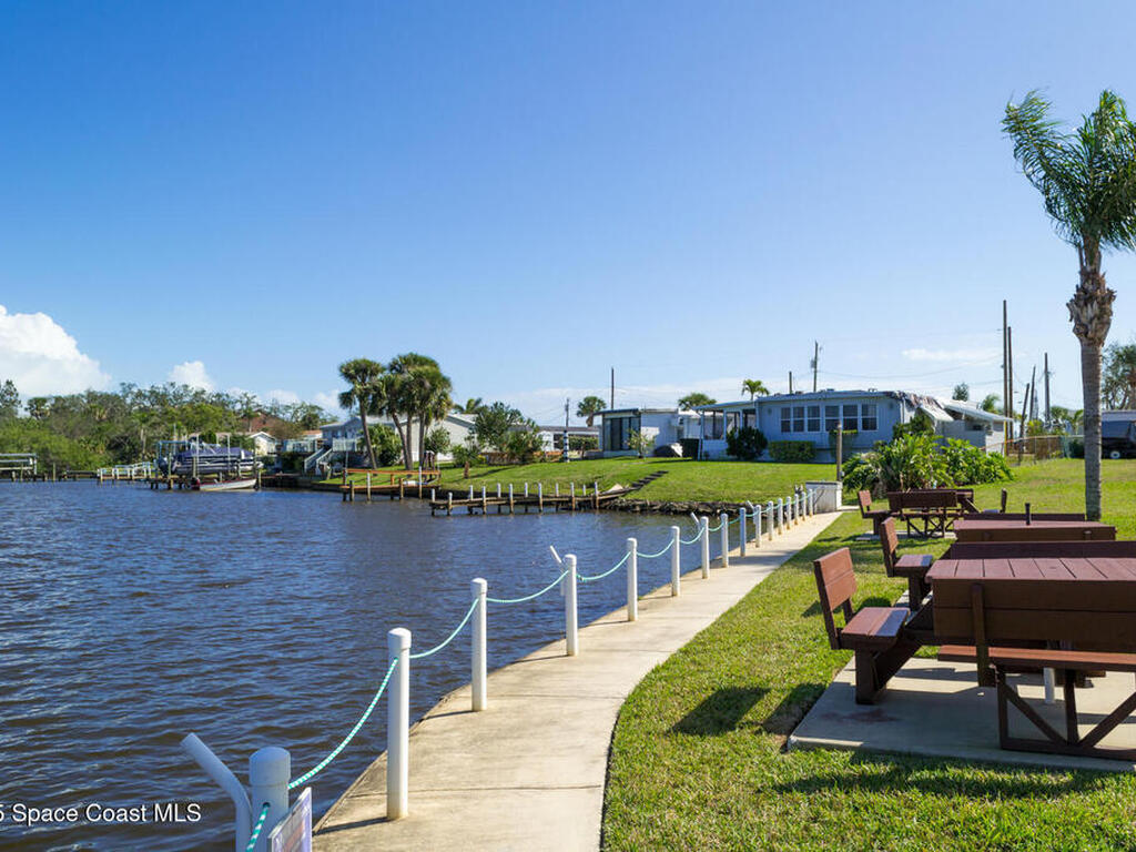 2979 Indian River Drive, Palm Bay, FL 32905