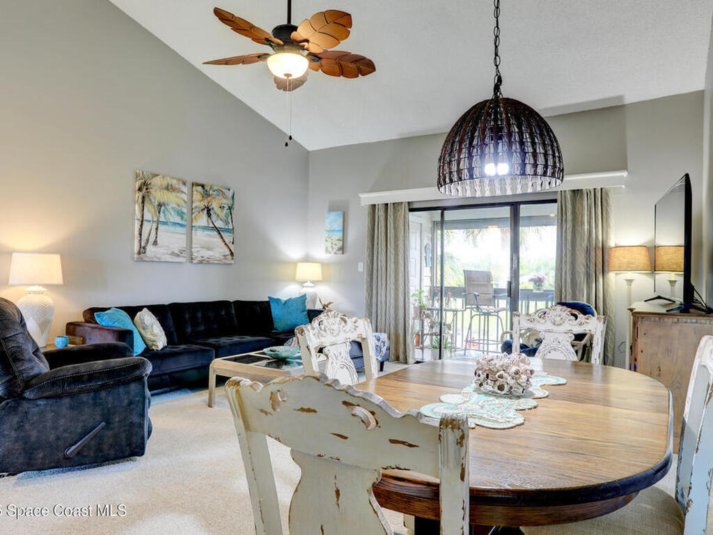 5725 Pelican Pointe Drive, Sebastian, FL 32958