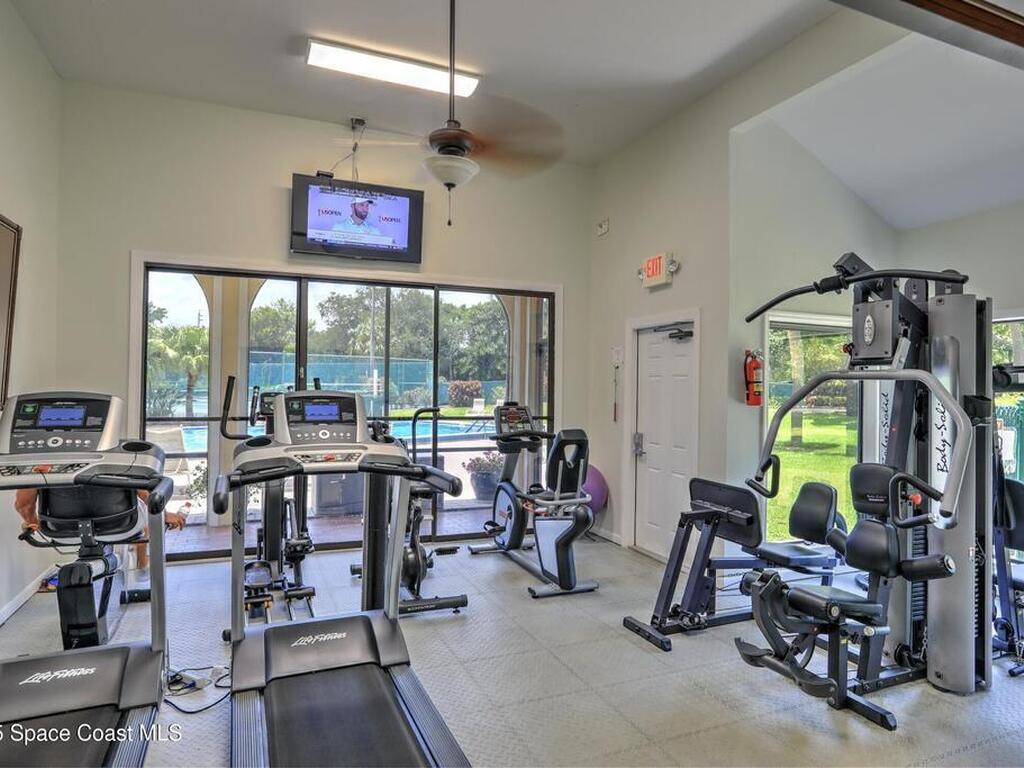 5725 Pelican Pointe Drive, Sebastian, FL 32958