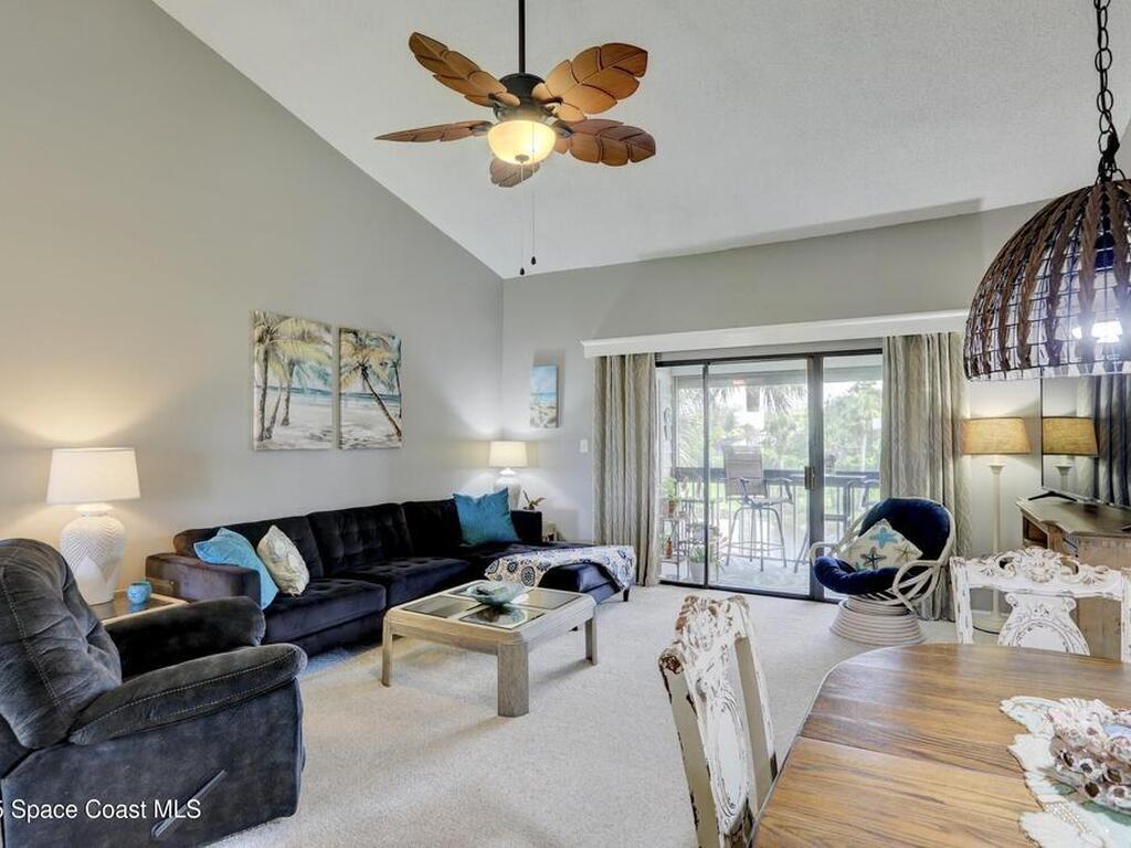 5725 Pelican Pointe Drive, Sebastian, FL 32958