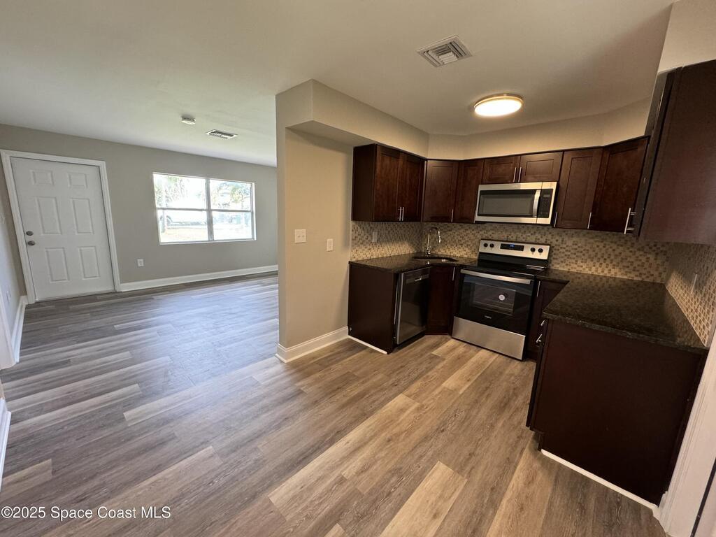 711 Sara Jane Lane, Merritt Island, FL 32952