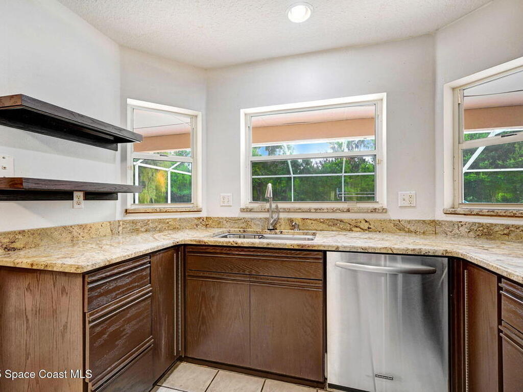 2575 Cox Road, Cocoa, FL 32926