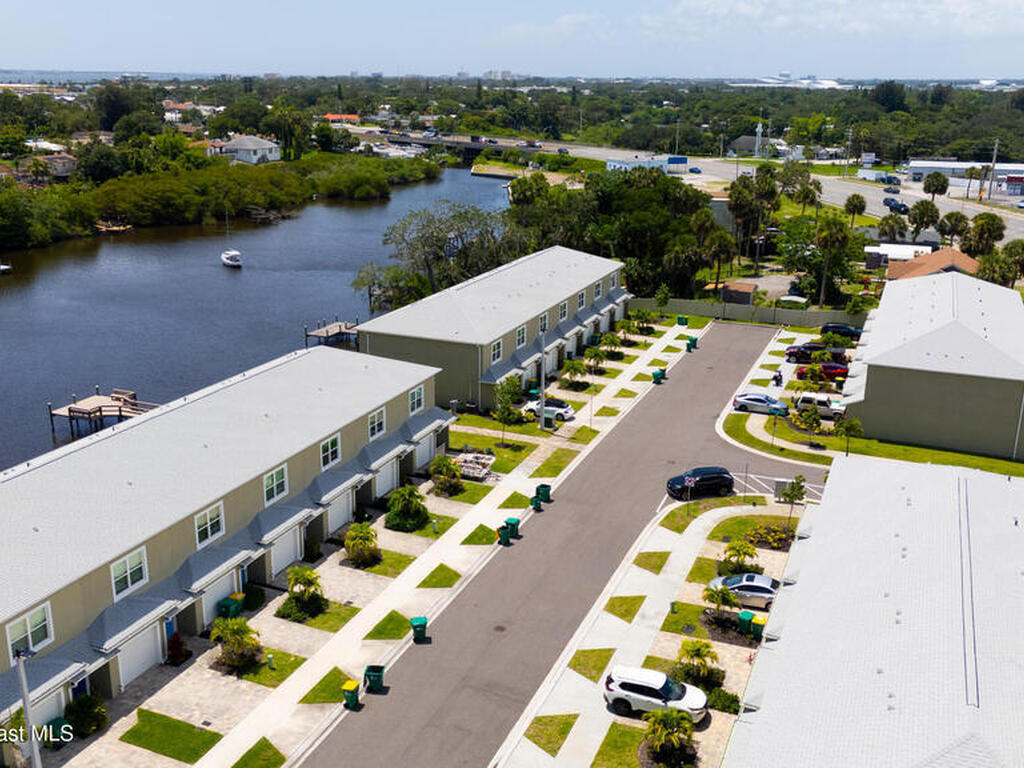 833 Paddleboard Court, Melbourne, FL 32935