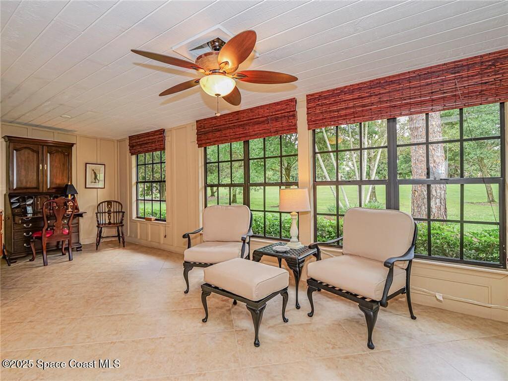 102 Prestwick Circle, Vero Beach, FL 32967