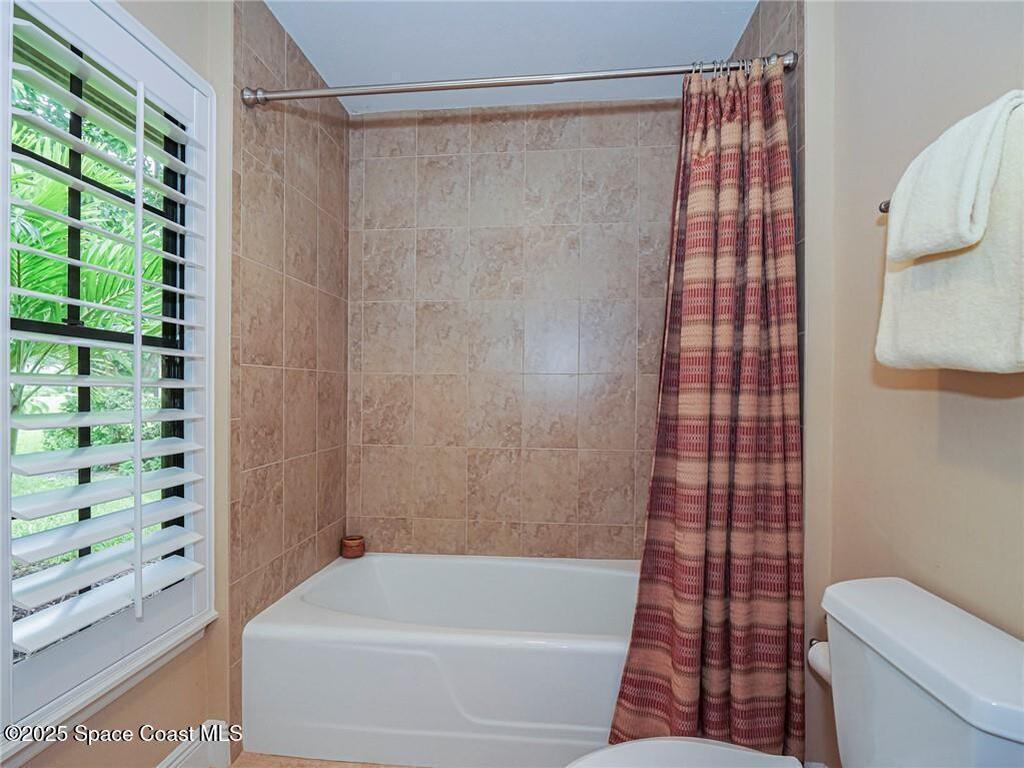 102 Prestwick Circle, Vero Beach, FL 32967