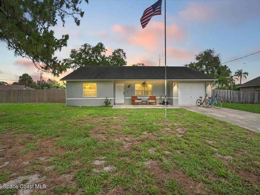 5997 Jenkins Avenue, Cocoa, FL 32927
