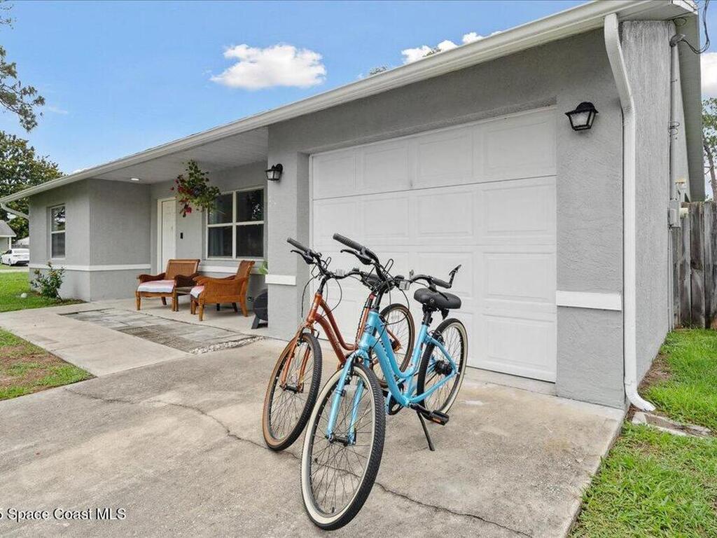 5997 Jenkins Avenue, Cocoa, FL 32927