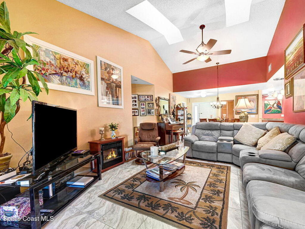 623 Manatee Drive, Satellite Beach, FL 32937
