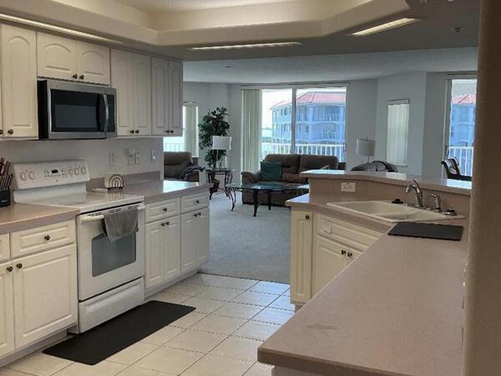 8935 Puerto Del Rio Drive, Cape Canaveral, FL 32920