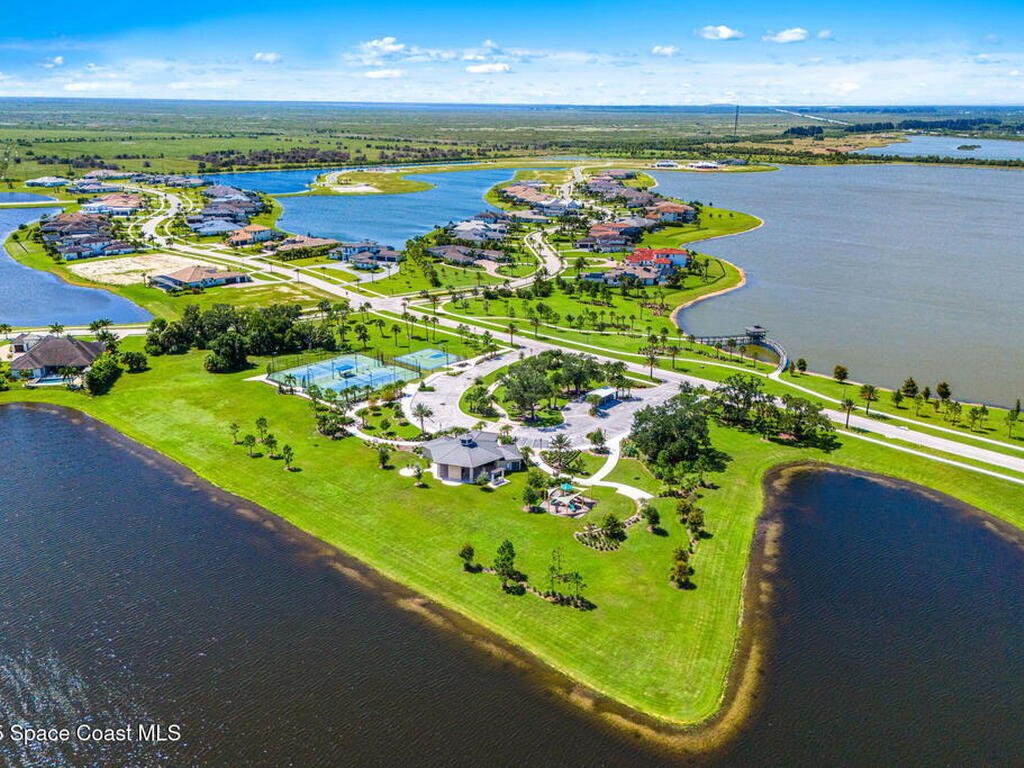 3768 Lake Adelaide Place, Rockledge, FL 32955