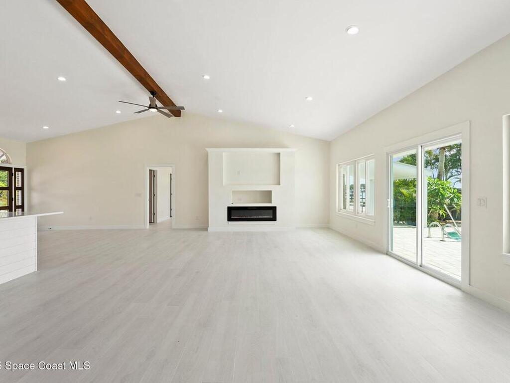 9670 Riverview Drive, Micco, FL 32976