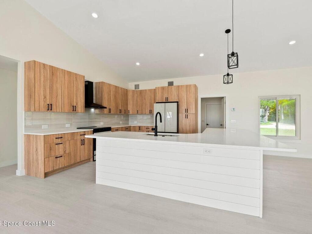 9670 Riverview Drive, Micco, FL 32976