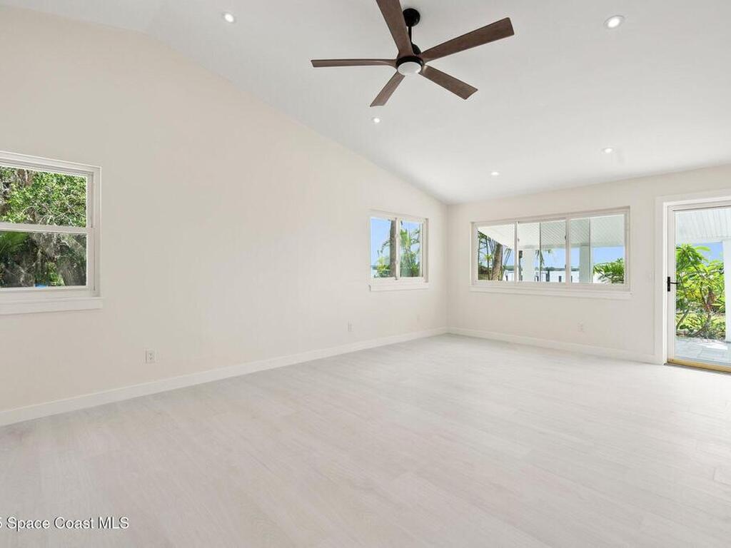 9670 Riverview Drive, Micco, FL 32976