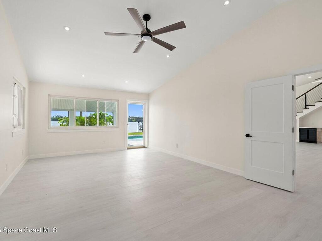 9670 Riverview Drive, Micco, FL 32976