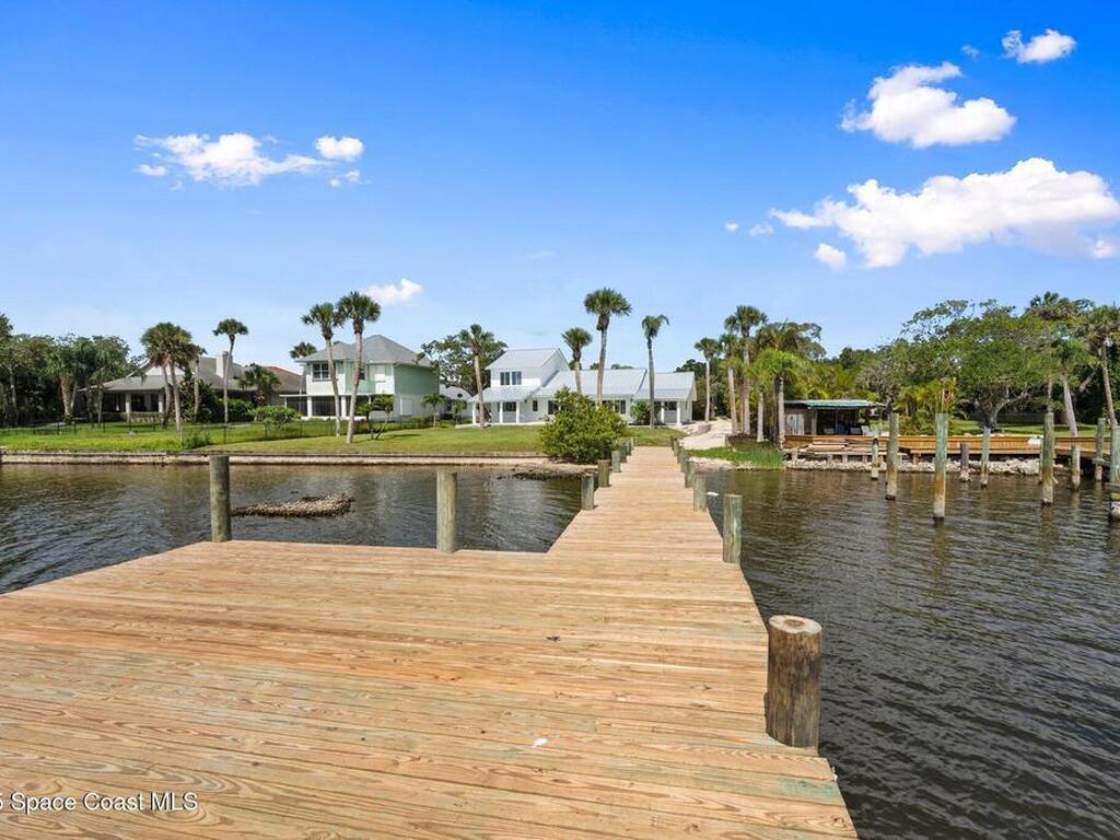 9670 Riverview Drive, Micco, FL 32976