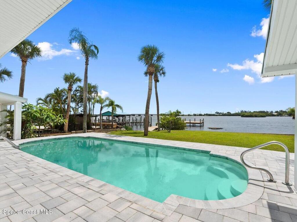 9670 Riverview Drive, Micco, FL 32976