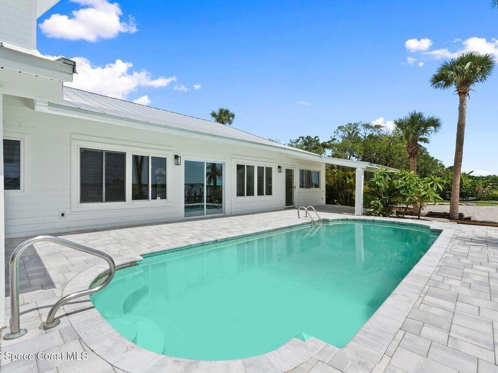 9670 Riverview Drive, Micco, FL 32976