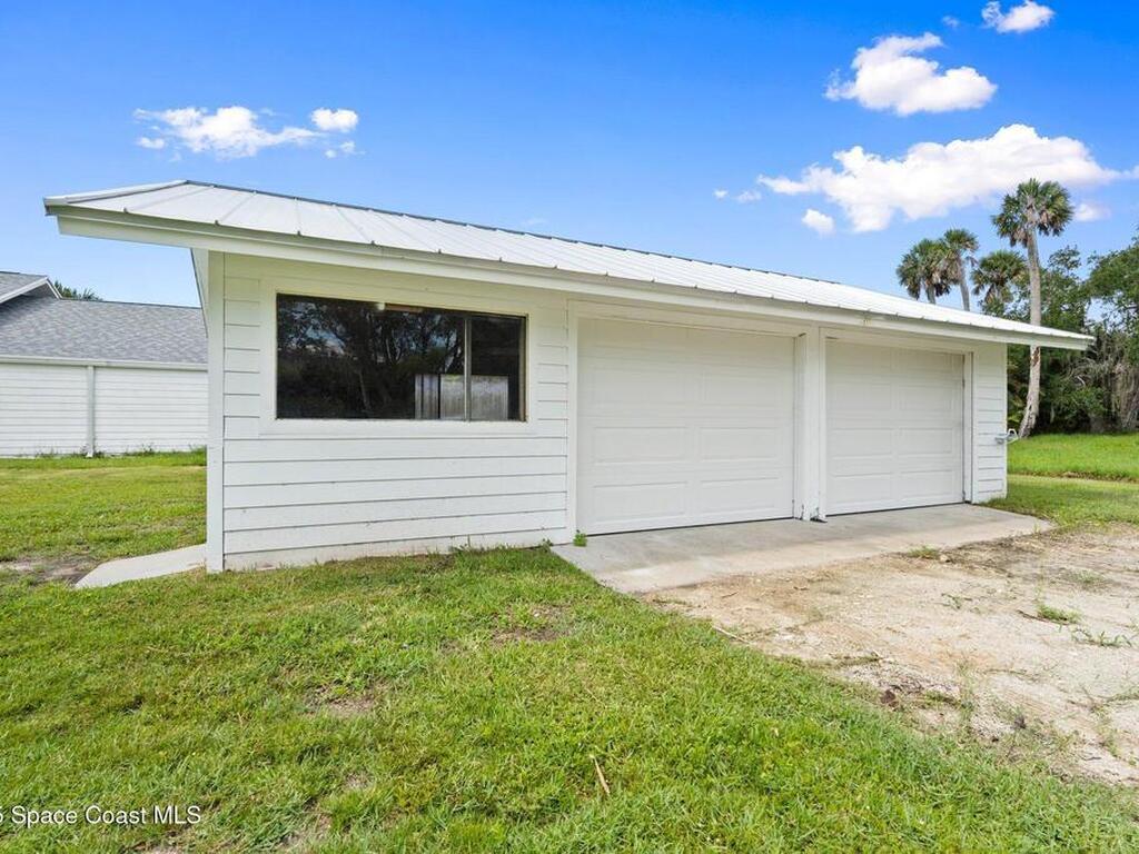 9670 Riverview Drive, Micco, FL 32976