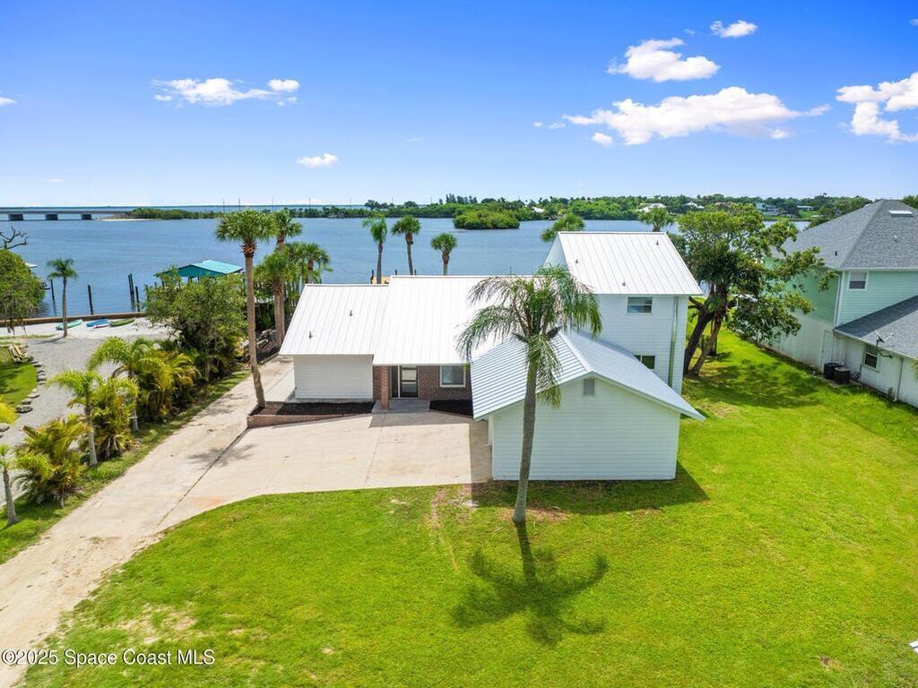 9670 Riverview Drive, Micco, FL 32976