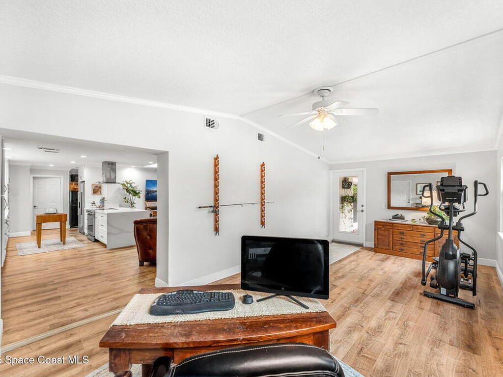 3394 Jay Tee Drive, Melbourne, FL 32901
