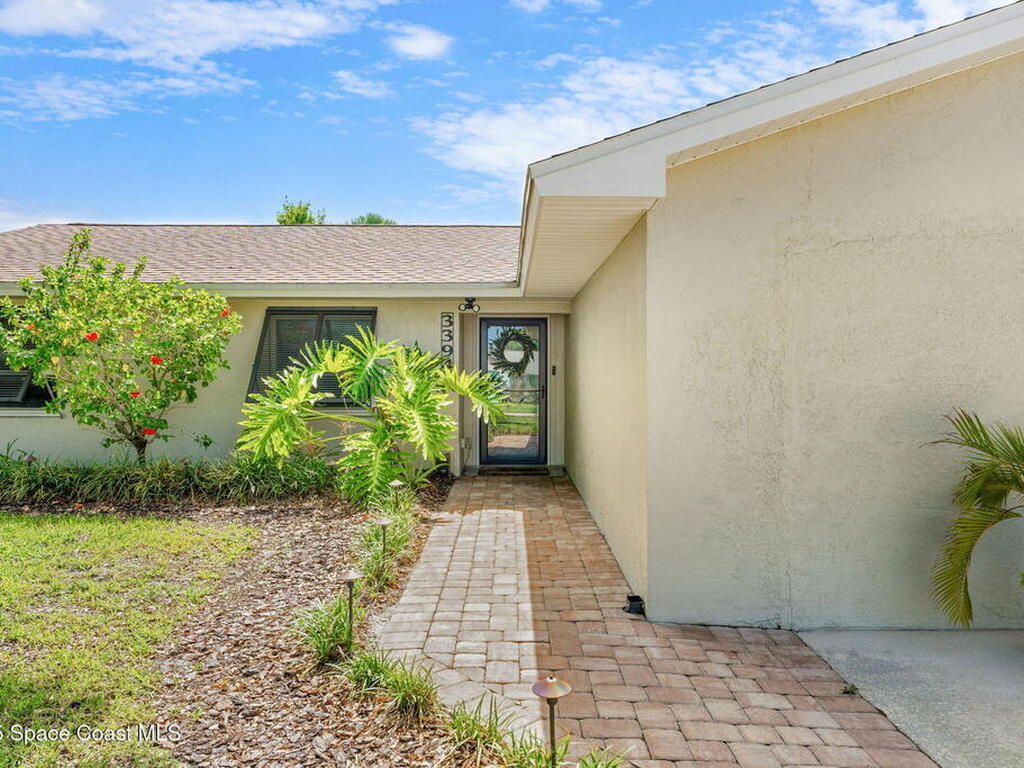 3394 Jay Tee Drive, Melbourne, FL 32901