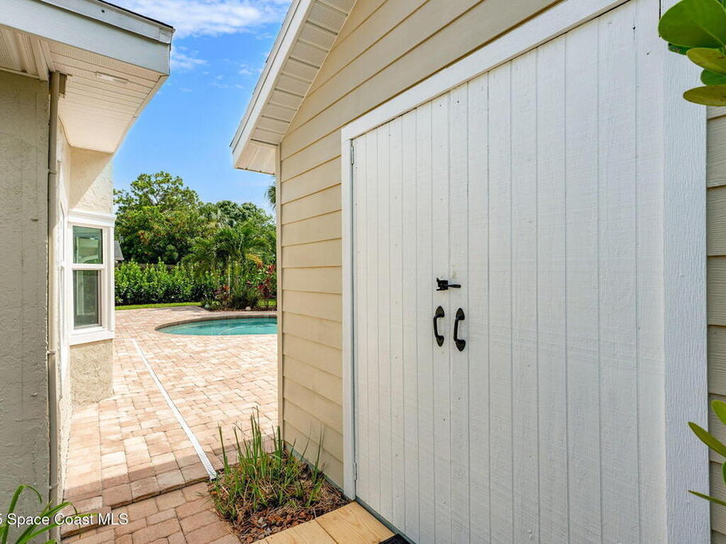 3394 Jay Tee Drive, Melbourne, FL 32901
