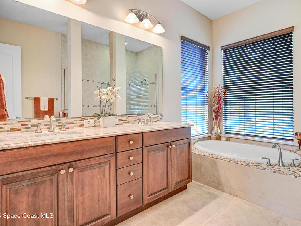 2781 Emeldi Lane, Melbourne, FL 32940