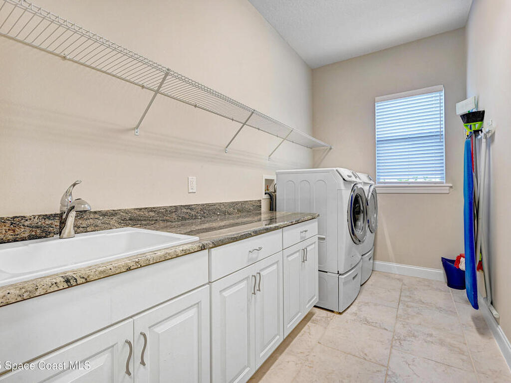 2781 Emeldi Lane, Melbourne, FL 32940