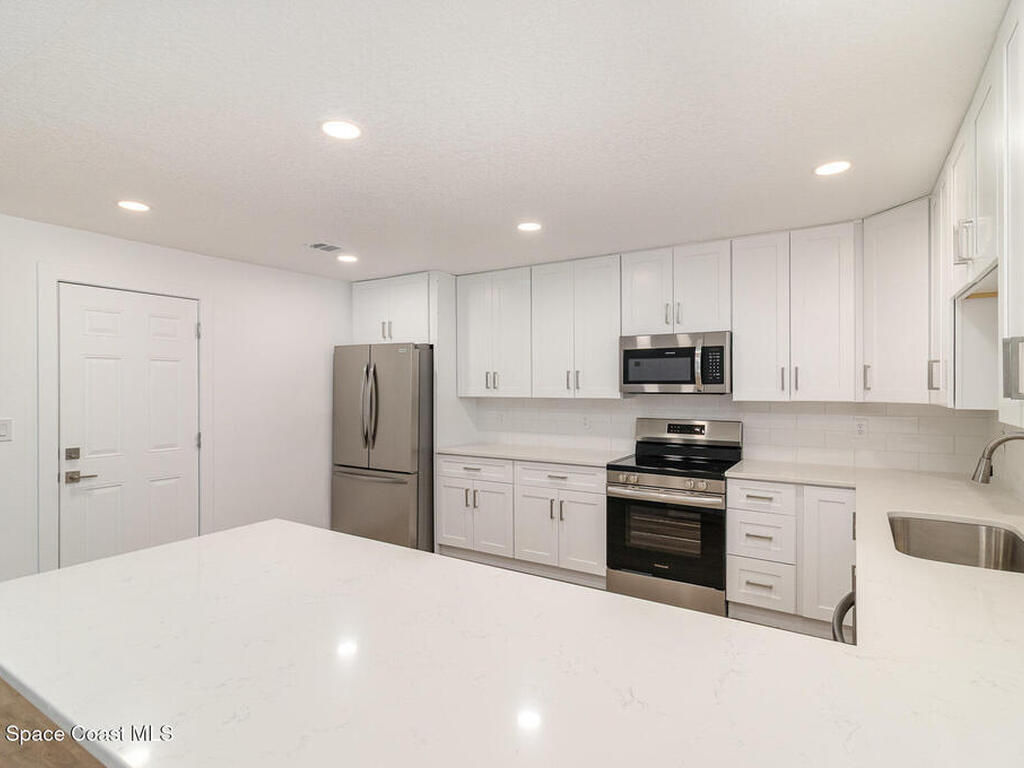 171 Christine Drive, Satellite Beach, FL 32937