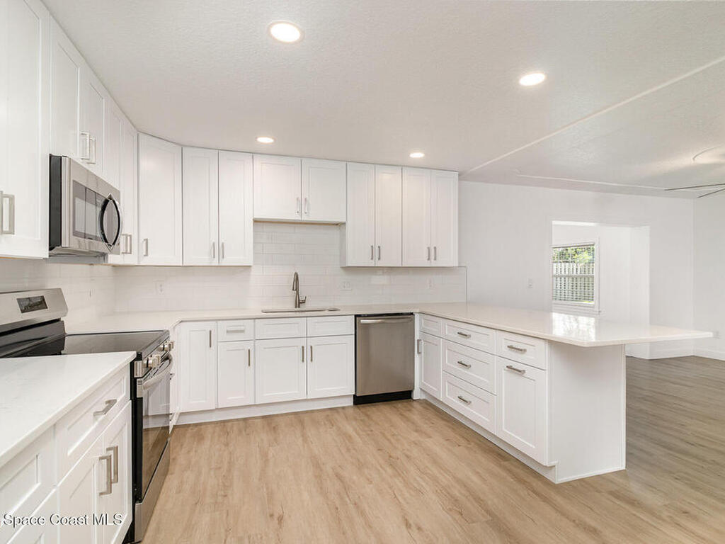 171 Christine Drive, Satellite Beach, FL 32937