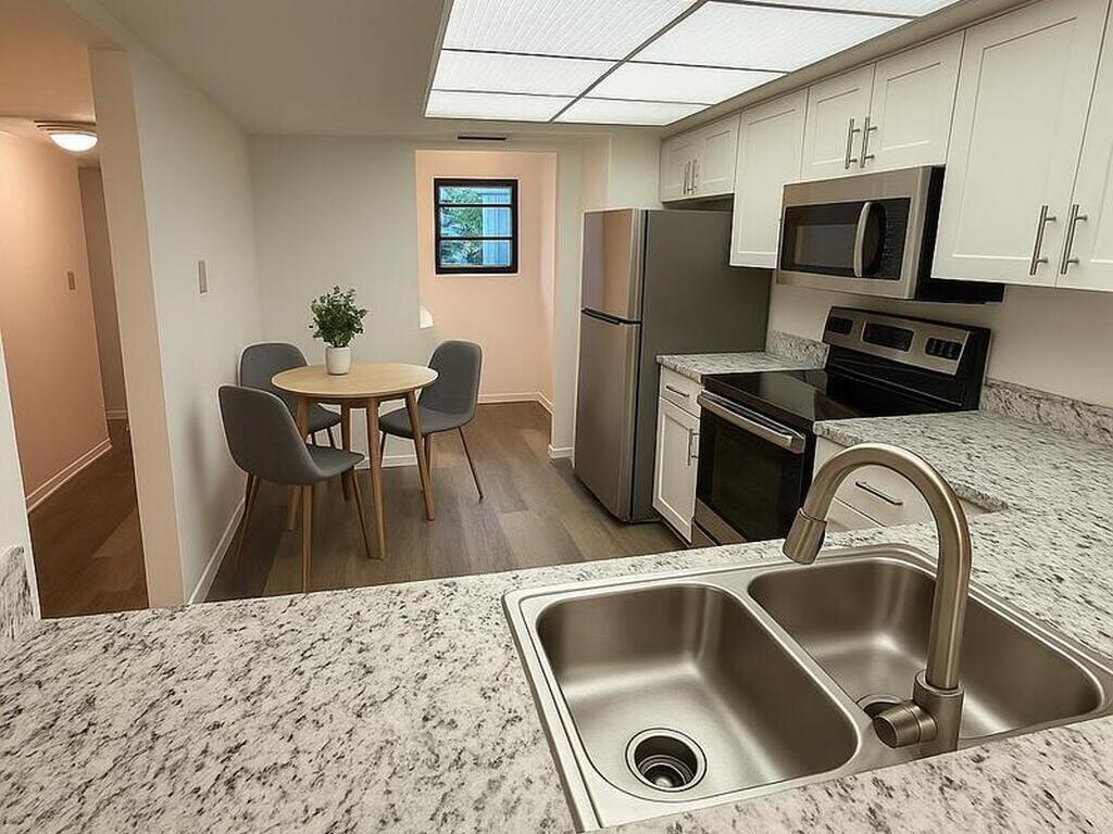 200 S Sykes Creek Parkway, Merritt Island, FL 32952