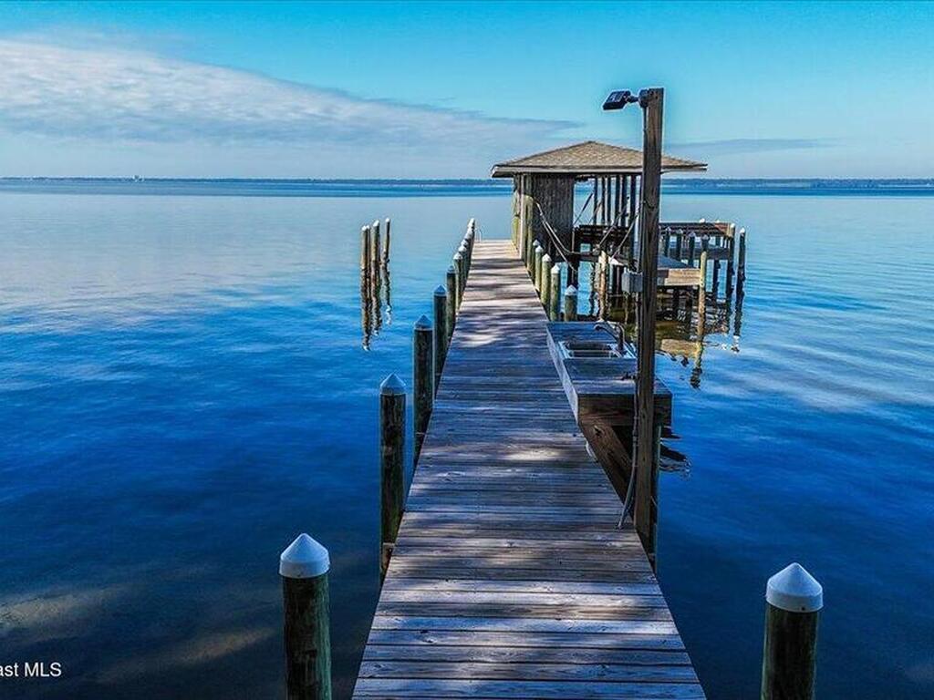 449 S Garcon Point Road, Milton, FL 32583