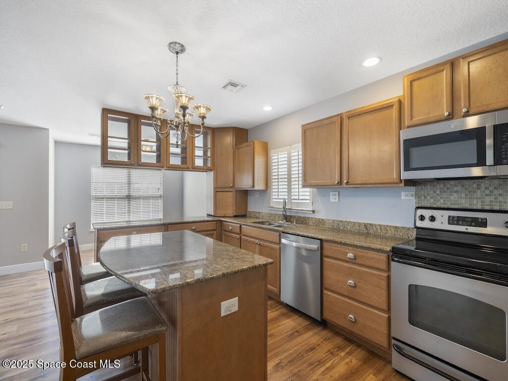 725 61st Avenue, Vero Beach, FL 32968