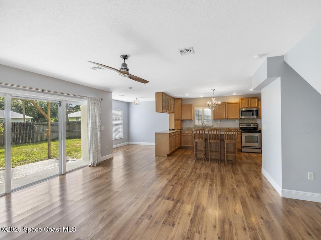 725 61st Avenue, Vero Beach, FL 32968