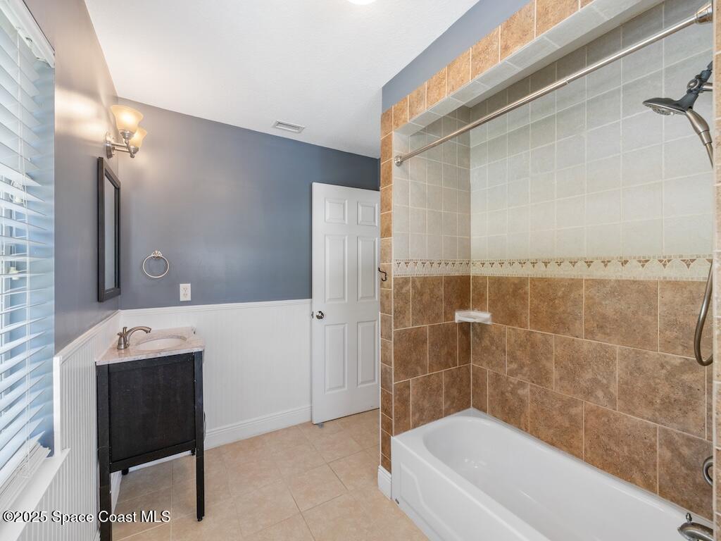 725 61st Avenue, Vero Beach, FL 32968