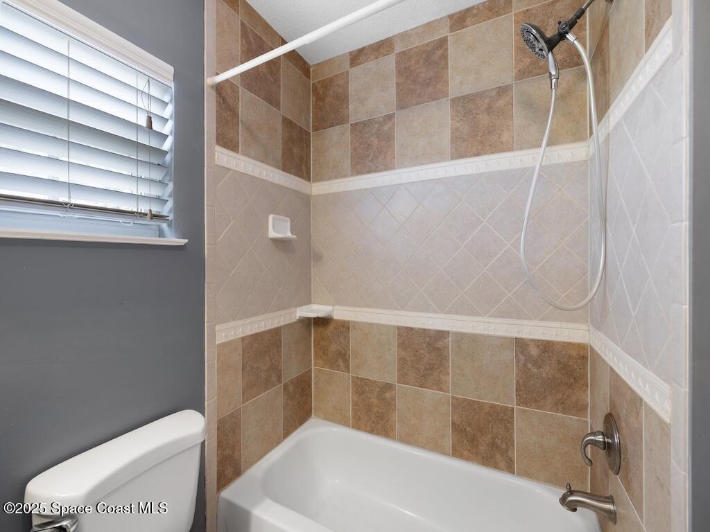 725 61st Avenue, Vero Beach, FL 32968