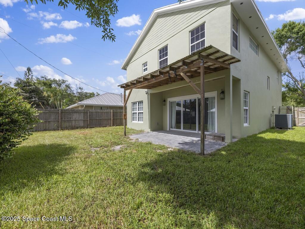 725 61st Avenue, Vero Beach, FL 32968