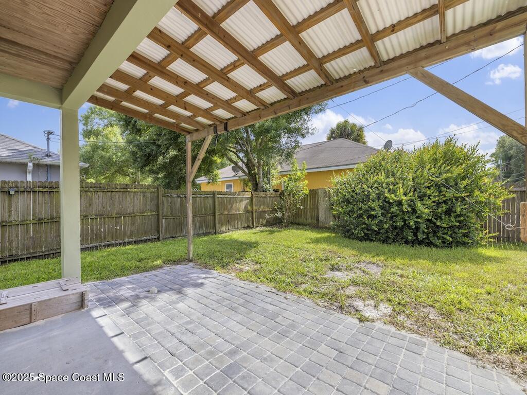 725 61st Avenue, Vero Beach, FL 32968