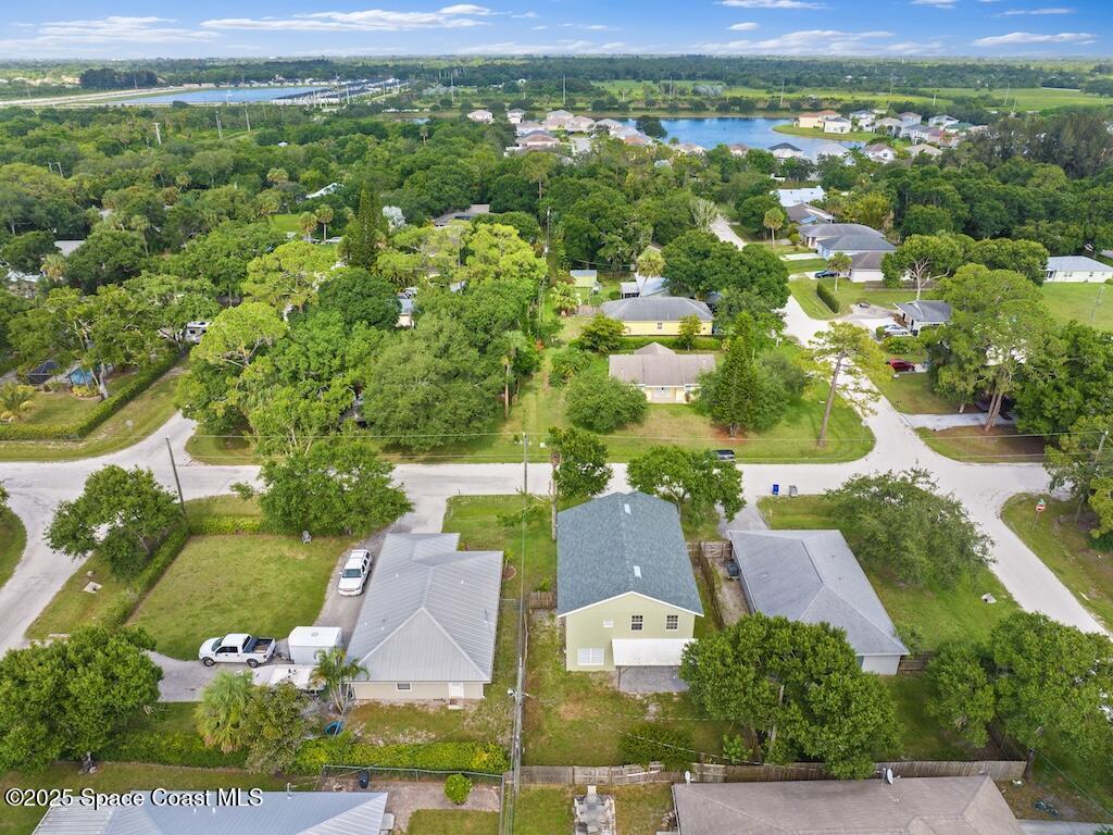 725 61st Avenue, Vero Beach, FL 32968