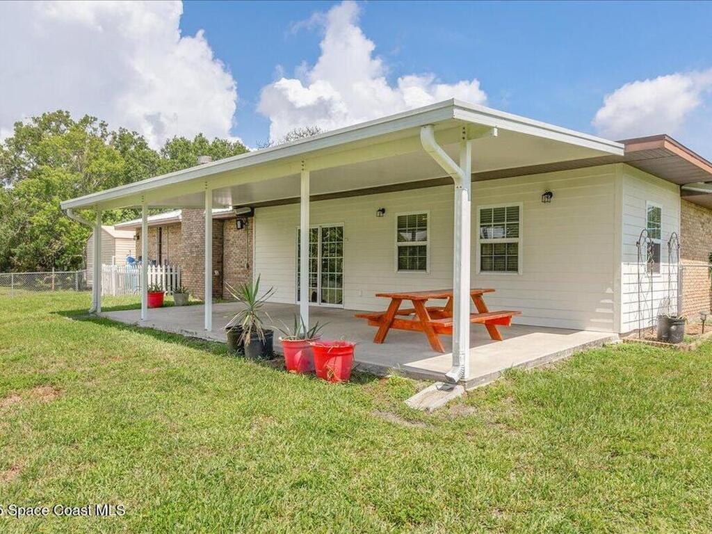 475 Atz Road, Malabar, FL 32950