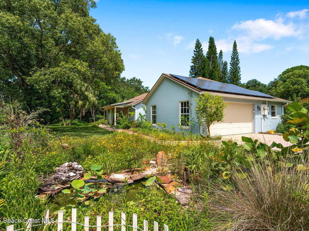 3565 Johns Road, Mims, FL 32754
