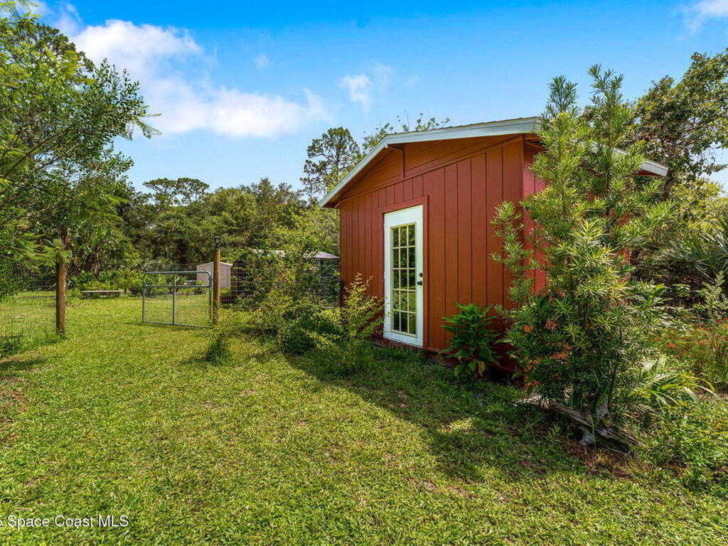 3565 Johns Road, Mims, FL 32754